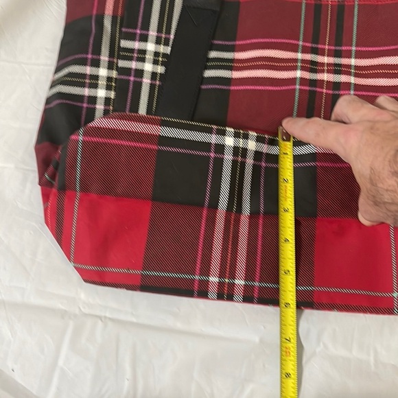 Victoria Secret plaid and botanical hand bag - Picture 13 of 13